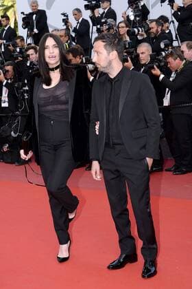 217837 Degun-Paoli Starface 2017-05-21 Cannes France 70eme Festival International du Film de Cannes. Montee des Marches du film The Meyerowitz Stories . 70th International Cannes Film Festival. Red Carpet of The Meyerowitz Stories movie Dalle, Béatrice  Copyright: xDegun-Paolix STAR_217837_022