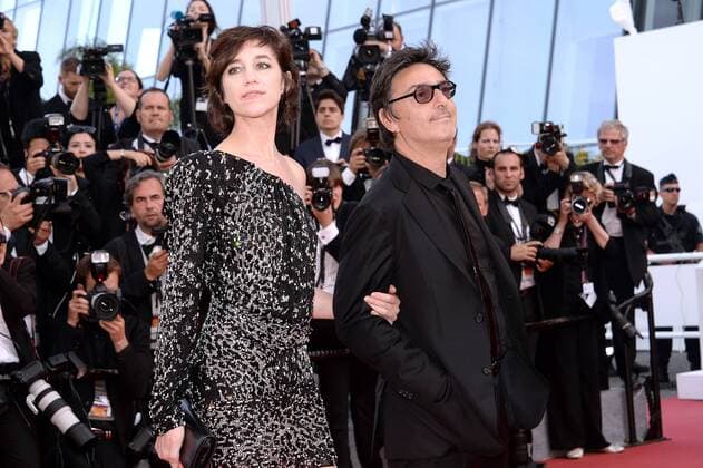 217837 Degun-Paoli Starface 2017-05-21 Cannes France 70eme Festival International du Film de Cannes. Montee des Marches du film The Meyerowitz Stories . 70th International Cannes Film Festival. Red Carpet of The Meyerowitz Stories movie Gainsbourg, Charlotte; Attal, Yvan  Copyright: xDegun-Paolix STAR_217837_027