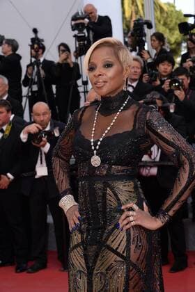 217837 Degun-Paoli Starface 2017-05-21 Cannes France 70eme Festival International du Film de Cannes. Montee des Marches du film The Meyerowitz Stories . 70th International Cannes Film Festival. Red Carpet of The Meyerowitz Stories movie Blige, Mary J.  Copyright: xDegun-Paolix STAR_217837_067
