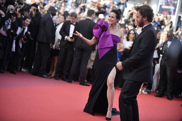 217837 Degun-Paoli Starface 2017-05-21 Etats-Unis 70eme Festival International du Film de Cannes. Montee des Marches du film The Meyerowitz Stories . 70th International Cannes Film Festival. Red Carpet of The Meyerowitz Stories movie MacDowell, Andie  Copyright: xDegun-Paolix STAR_217837_099