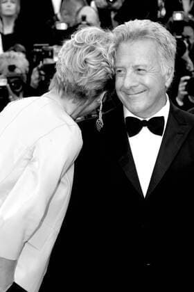 217837 Degun-Paoli Starface 2017-05-21 Cannes France 70eme Festival International du Film de Cannes. Montee des Marches du film The Meyerowitz Stories . 70th International Cannes Film Festival. Red Carpet of The Meyerowitz Stories movie Hoffman, Dustin; Thompson, Emma  Copyright: xDegun-Paolix STAR_217837_197