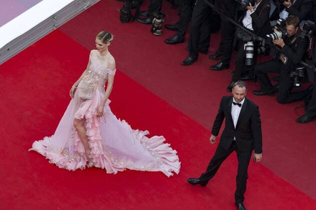 217839 Scanella Starface 2017-05-21 Cannes France 70eme Festival International du Film de Cannes. Montee des Marches du film The Meyerowitz Stories . 70th International Cannes Film Festival. Red Carpet of The Meyerowitz Stories movie . Rocha, Coco  Copyright: xScanellax STAR_217839_046