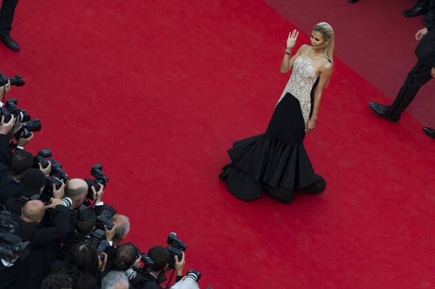 217839 Scanella Starface 2017-05-21 Cannes France 70eme Festival International du Film de Cannes. Montee des Marches du film The Meyerowitz Stories . 70th International Cannes Film Festival. Red Carpet of The Meyerowitz Stories movie .  Copyright: xScanellax STAR_217839_051