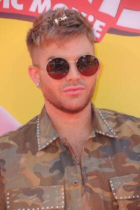 May 21, 2017 - Westwood, CA, United States - 21 May 2017 - Westwood, California - Adam Lambert. Premiere of Dreamwork s Captain Underpants: The First Epic Movie held at Regency Village Theater in Westwood. Photo Credit: AdMedia Westwood United States - ZUMAa123 20170521_zaa_a123_045 Copyright: xBirdiexThompsonx