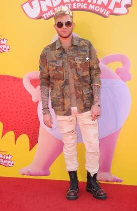 May 21, 2017 - Westwood, CA, United States - 21 May 2017 - Westwood, California - Adam Lambert. Premiere of Dreamwork s Captain Underpants: The First Epic Movie held at Regency Village Theater in Westwood. Photo Credit: AdMedia Westwood United States - ZUMAa123 20170521_zaa_a123_050 Copyright: xBirdiexThompsonx