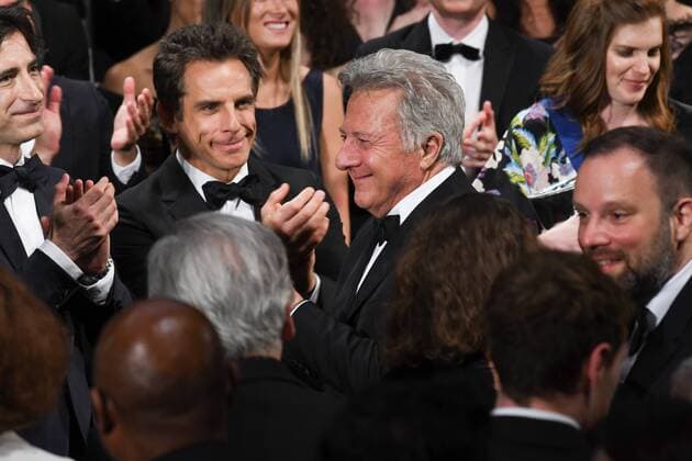 217847 Serge Arnal Starface 2017-05-21 Cannes France Exclusif: 70eme festival International du Film de Cannes. Ambiance fin de projection The Meyerowitz Stories . 70th International Cannes Film Festival. Atmosphere at the end of the screening EXCLUSIVE Hoffman, Dustin; Stiller, Ben  Copyright: xSergexArnalx xStarfacex STAR_217847_008
