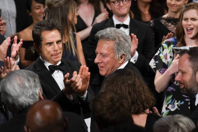 217847 Serge Arnal Starface 2017-05-21 Cannes France Exclusif: 70eme festival International du Film de Cannes. Ambiance fin de projection The Meyerowitz Stories . 70th International Cannes Film Festival. Atmosphere at the end of the screening EXCLUSIVE Hoffman, Dustin; Stiller, Ben  Copyright: xSergexArnalx xStarfacex STAR_217847_010