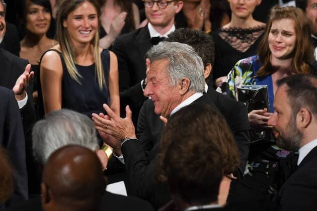 217847 Serge Arnal Starface 2017-05-21 Cannes France Exclusif: 70eme festival International du Film de Cannes. Ambiance fin de projection The Meyerowitz Stories . 70th International Cannes Film Festival. Atmosphere at the end of the screening EXCLUSIVE Hoffman, Dustin  Copyright: xSergexArnalx xStarfacex STAR_217847_017