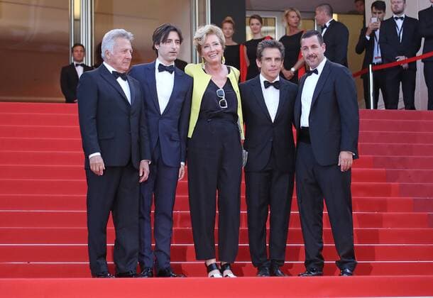 Bilder des Tages (From L to R) Dustin Hoffman, Noah Baumbach, Emma Thompson, Ben Stiller and Adam Sandler arrive on the red carpet before the screening of the film The Meyerowitz Stories (New and Selected) during the 70th annual Cannes International Film Festival in Cannes, France on May 21, 2017.  CAN20170521118 DAVIDxSILPA