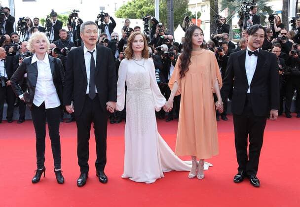 (From 2L to R) Hong SangSoo, Isabelle Huppert, Kim Minheet and Jeong Jinyoung arrive on the red carpet before the screening of the film The Meyerowitz Stories (New and Selected) during the 70th annual Cannes International Film Festival in Cannes, France on May 21, 2017.  CAN20170521086 DAVIDxSILPA