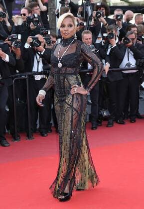 Mary J. Blige arrives on the red carpet before the screening of the film The Meyerowitz Stories (New and Selected) during the 70th annual Cannes International Film Festival in Cannes, France on May 21, 2017.  CAN20170521104 DAVIDxSILPA