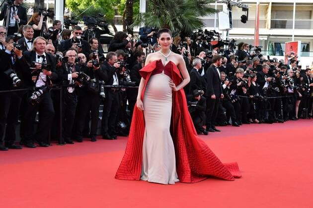 Araya Hargate Premiere THE MEYEROWITZ STORIES 70. Filmfestspiele Cannes Red Carpet Cannes 21. Mai 2017 Bitte Fotovermerk: SPÖTTEL-PICTURE Premiere THE MEYEROWITZ STORIES