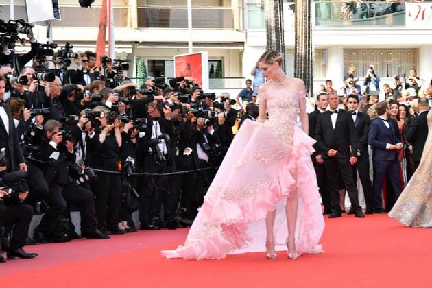 Coco Rocha Premiere THE MEYEROWITZ STORIES 70. Filmfestspiele Cannes Red Carpet Cannes 21. Mai 2017 Bitte Fotovermerk: SPÖTTEL-PICTURE Premiere THE MEYEROWITZ STORIES