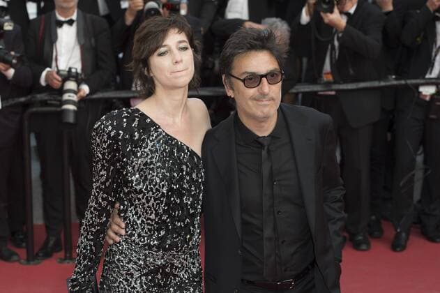 Foto IPP Daniele CifalÃ 21 05 2017 70 Â° Cannes Film Festival The Meyerowitz Stories Red Carpet nella foto :Actress Charlotte Gainsbourg and actor Yvan Attal  0