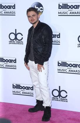May 21, 2017 - Las Vegas, NV, United States - 21 May 2017 - Las Vegas, Nevada - Prince Michael Jackson. 2017 Billboard Music Awards Press Room at T-Mobile Arena. Photo Credit: MJT AdMedia Las Vegas United States - ZUMAa123 20170521_zaa_a123_472 Copyright: xMjt Admediax