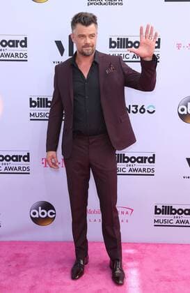 May 21, 2017 - Las Vegas, NV, United States - 21 May 2017 - Las Vegas, Nevada - Josh Duhamel. 2017 Billboard Music Awards Arrivals at T-Mobile Arena. Photo Credit: MJT AdMedia Las Vegas United States - ZUMAa123 20170521_zaa_a123_338 Copyright: xMjt Admediax