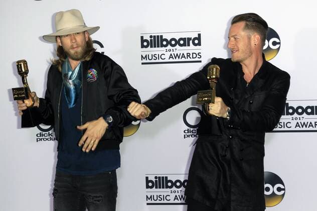 Tyler Hubbard und Brian Kelley (Florida Georgia Line) bei der Verleihung der Billboard Music Awards 2017 in der T-Mobile Arena. Las Vegas, 21.05.2017 Foto:xD.xBedrosianx xFuturexImage