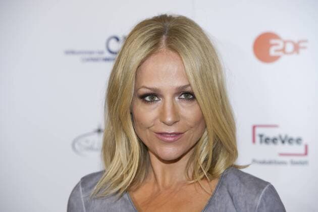 MICHELLE, Deutschland, Saengerin, Musikerin, Schlagersaengerin, Portraet, Porträt, Portrait, angeschnittenes Einzelbild, Einzelmotiv, Willkommen bei Carmen Nebel, Musik und Stars in der großen Gala aus dem Velodrom Berlin, Sendung am 20.05.2017,