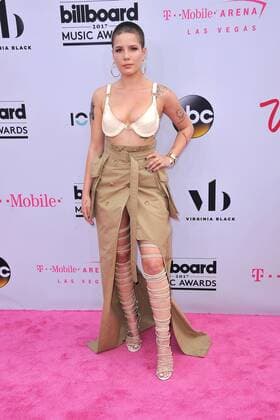 Halsey bei der Ankunft zur Verleihung der Billboard Music Awards am 21.05.2017 in Las Vegas 2017 Billboard Music Awards in Las Vegas 