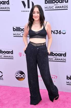 Noah Cyrus bei der Ankunft zur Verleihung der Billboard Music Awards am 21.05.2017 in Las Vegas 2017 Billboard Music Awards in Las Vegas 