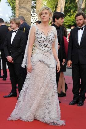 Greta Gerwig attending the The Meyerowitz Stories premiere during the 70th Cannes Film Festival at the Palais des Festivals in Cannes on May 21, 2017. Foto:xL.xFontanax xFuturexImage