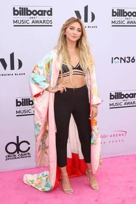 LAS VEGAS - MAY 21: Julia Michaels at the 2017 Billboard Music Awards - Arrivals at the T-Mobile Arena on May 21, 2017 in Las Vegas, NV  Copyright: xKathyxHutchinsx xIPAx xHutchinsxPhotox
