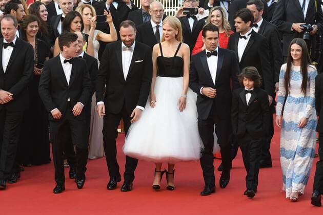 217880 Serge Arnal Starface 2017-05-22 Cannes France 70eme Festival International du Film de Cannes. Montee des Marches du film Mise a Mort du Cerf Sacre . 70th International Cannes Film Festival. Red Carpet of Mise a Mort du Cerf Sacre movie Kidman, Nicole; Williams, Pharrell  Copyright: xSergexArnalx xStarfacex STAR_217880_037