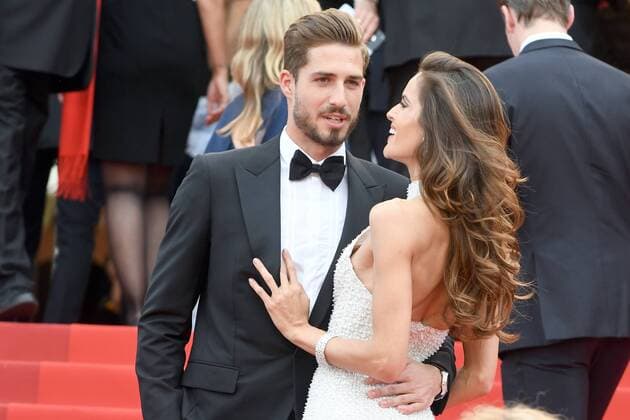 217879 Degun-Paoli Starface 2017-05-22 Cannes Etats-Unis 70eme Festival International du Film de Cannes. Montee des Marches du film Mise a Mort du Cerf Sacre . 70th International Cannes Film Festival. Red Carpet of Mise a Mort du Cerf Sacre movie Goulart, Izabel; Trapp, Kevin  Copyright: xDegun-Paolix STAR_217879_010