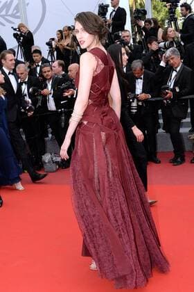 217879 Degun-Paoli Starface 2017-05-22 Cannes Etats-Unis 70eme Festival International du Film de Cannes. Montee des Marches du film Mise a Mort du Cerf Sacre . 70th International Cannes Film Festival. Red Carpet of Mise a Mort du Cerf Sacre movie Cleveland, Anna  Copyright: xDegun-Paolix STAR_217879_091