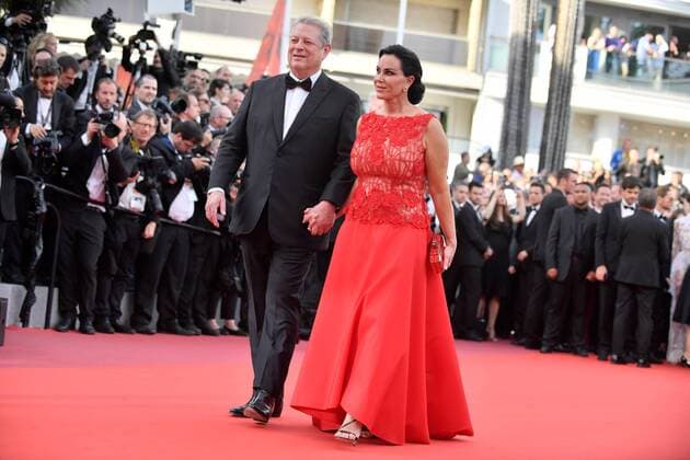 217879 Degun-Paoli Starface 2017-05-22 Cannes Etats-Unis 70eme Festival International du Film de Cannes. Montee des Marches du film Mise a Mort du Cerf Sacre . 70th International Cannes Film Festival. Red Carpet of Mise a Mort du Cerf Sacre movie Gore, Al  Copyright: xDegun-Paolix STAR_217879_254
