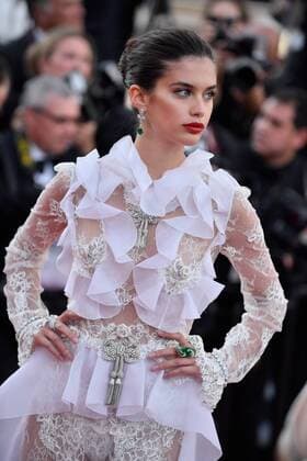 217879 Degun-Paoli Starface 2017-05-22 Cannes Etats-Unis 70eme Festival International du Film de Cannes. Montee des Marches du film Mise a Mort du Cerf Sacre . 70th International Cannes Film Festival. Red Carpet of Mise a Mort du Cerf Sacre movie Sampaio, Sara  Copyright: xDegun-Paolix STAR_217879_270