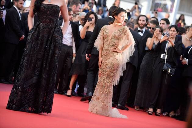 217879 Degun-Paoli Starface 2017-05-22 Cannes Etats-Unis 70eme Festival International du Film de Cannes. Montee des Marches du film Mise a Mort du Cerf Sacre . 70th International Cannes Film Festival. Red Carpet of Mise a Mort du Cerf Sacre movie Longoria, Eva  Copyright: xDegun-Paolix STAR_217879_281