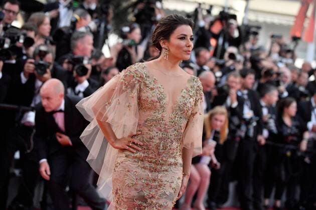 217879 Degun-Paoli Starface 2017-05-22 Cannes Etats-Unis 70eme Festival International du Film de Cannes. Montee des Marches du film Mise a Mort du Cerf Sacre . 70th International Cannes Film Festival. Red Carpet of Mise a Mort du Cerf Sacre movie Longoria, Eva  Copyright: xDegun-Paolix STAR_217879_288