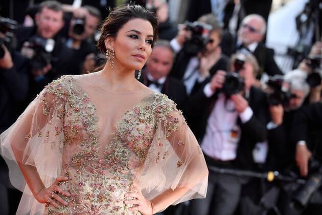 217879 Degun-Paoli Starface 2017-05-22 Cannes Etats-Unis 70eme Festival International du Film de Cannes. Montee des Marches du film Mise a Mort du Cerf Sacre . 70th International Cannes Film Festival. Red Carpet of Mise a Mort du Cerf Sacre movie Longoria, Eva  Copyright: xDegun-Paolix STAR_217879_292