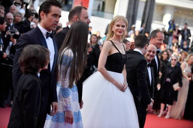217879 Degun-Paoli Starface 2017-05-22 Cannes Etats-Unis 70eme Festival International du Film de Cannes. Montee des Marches du film Mise a Mort du Cerf Sacre . 70th International Cannes Film Festival. Red Carpet of Mise a Mort du Cerf Sacre movie Kidman, Nicole; Farrell, Colin  Copyright: xDegun-Paolix STAR_217879_328