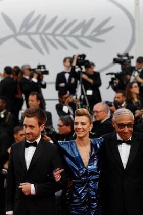 Andre Techine, Celine, Sallette, Pierre Deladonchamps CINEMA : 70 eme Festival de Cannes - Tapis rouge - Mise a mort du cerf sacre - 22 05 2017 loicThebaud Panoramic 