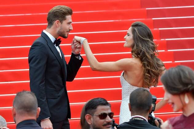 70th Cannes Film Festival - Premiere of MISE A MORT DU CERF SACRE Izabel Goulart;Kevin Trapp Cannes France  519946