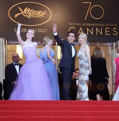 (From L to R) Elle Fanning, Kirsten Dunst, Colin Farrell and Nicole Kidman arrive on the red carpet before the screening of the film The Beguiled during the 70th annual Cannes International Film Festival in Cannes, France on May 24, 2017.  CAN20170524066 DAVIDxSILPA