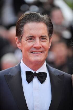 Cannes - Premiere Twin Peaks 218002 Degun-Paoli Starface 2017-05-25 Cannes France 70eme Festival International du Film de Cannes. Montee des Marches du film Twin Peaks . 70th International Cannes Film Festival. Red Carpet of Twin Peaks movie MacLachlan, Kyle  Copyright: xDegun-Paolix STAR_218002_032