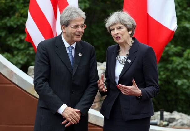 foto IPP Angilletta Albano taormina 26-05-2017 vertice internazionale del G7 nella foto paolo Gentiloni presidente del consiglio e Theresa May primo ministro della gran bretagna Italy Photo Press - World Copyright  0