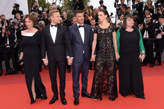 218052 Degun-Paoli Starface 2017-05-26 Cannes France 70eme Festival International du Film de Cannes. Montee des Marches du film L amant Double . 70th International Cannes Film Festival. Red Carpet of L amant Double movie Ozon, François; Bisset, Jacqueline; Boyer, Myriam; Vacth, Marine  Copyright: xDegun-Paolix STAR_218052_045