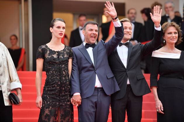 218052 Degun-Paoli Starface 2017-05-26 Etats-Unis 70eme Festival International du Film de Cannes. Montee des Marches du film L amant Double . 70th International Cannes Film Festival. Red Carpet of L amant Double movie . Ozon, François; Bisset, Jacqueline; Renier, Jeremie; Vacth, Marine  Copyright: xDegun-Paolix STAR_218052_162