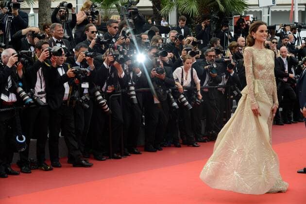 Bilder des Tages Izabel Goulard CINEMA : 70 eme Festival de Cannes - Tapis rouge - L amant double - 26 05 2017 LOICThebaud Panoramic 