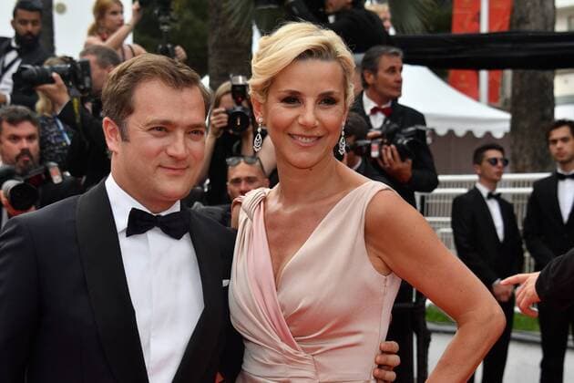 Laurence Ferrari CINEMA : 70 eme Festival de Cannes - Tapis rouge - L amant double - 26 05 2017 LOICThebaud Panoramic 