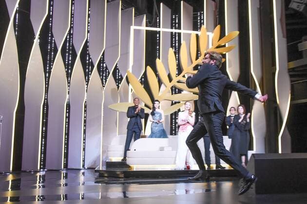 Bilder des Tages 218098 Serge Arnal Starface 2017-05-28 Cannes France 70eme Festival International du Film de Cannes. Ceremonie. 70th International Cannes Film Festival. Closing ceremony Ostlund, Ruben  Copyright: xSergexArnalx xStarfacex STAR_218098_028