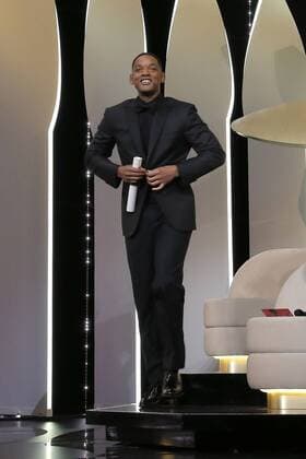70eme Festival du Film de Cannes - Ceremonie de cloture. Photo: Laurent Guerin E Press Photo Will Smith Cannes France  521781