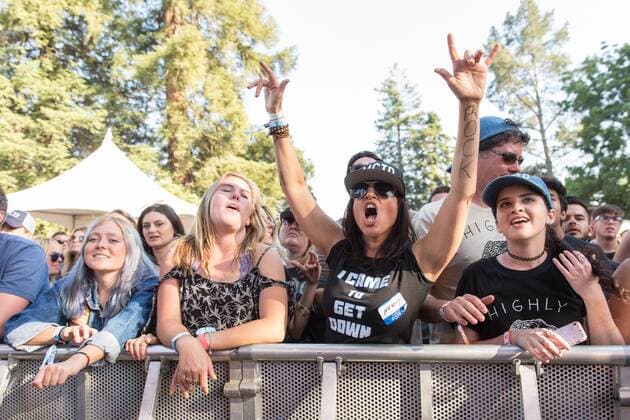 May 28, 2017 - Napa, California, U.S - Fans rock out during a set by Highly Suspect at the BottleRock Napa Valley Music Festival in Napa, California Napa U.S. - ZUMAs135 20170528_zap_s135_008 Copyright: xDanielxDeSloverx