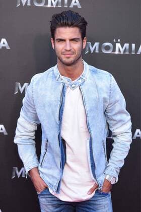 Maxi Iglesias en la premiere de La Momia en Madrid. 588 Diego Puerta Cordon Press Maxi Iglesias at the premiere of The Mummy in Madrid. Cordon Press  DiegoxPuerta