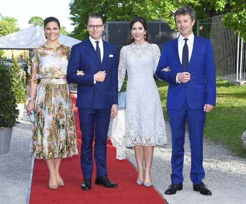 Crown Princess Victoria and Prince Daniel of Sweden, Crown Prince Frederik and Crown Princess Mary of Denmark arrive at the Eric Ericson Hall in Stockholm, on May 29, 2017, for a official dinner on occasion of the event Liveable Scandinavia Frederik de Danemark;Mary de Danemark;Victoria de Suede;Daniel Westling Stockholm Sweden  522007