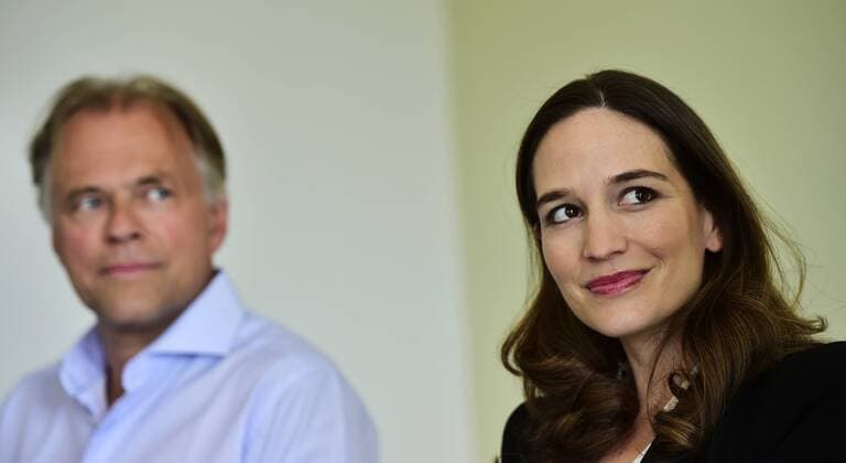 German violinist Thomas Henbelbrock, left, and American mezzosoprano Kate Lindsey attend a news conference within Prague Spring music festival in Prague, Czech Republic, on Wednesday, May 31, 2017. (CTKxPhoto RomanxVondrous) CTKPhotoP201705310793601  vnd 4